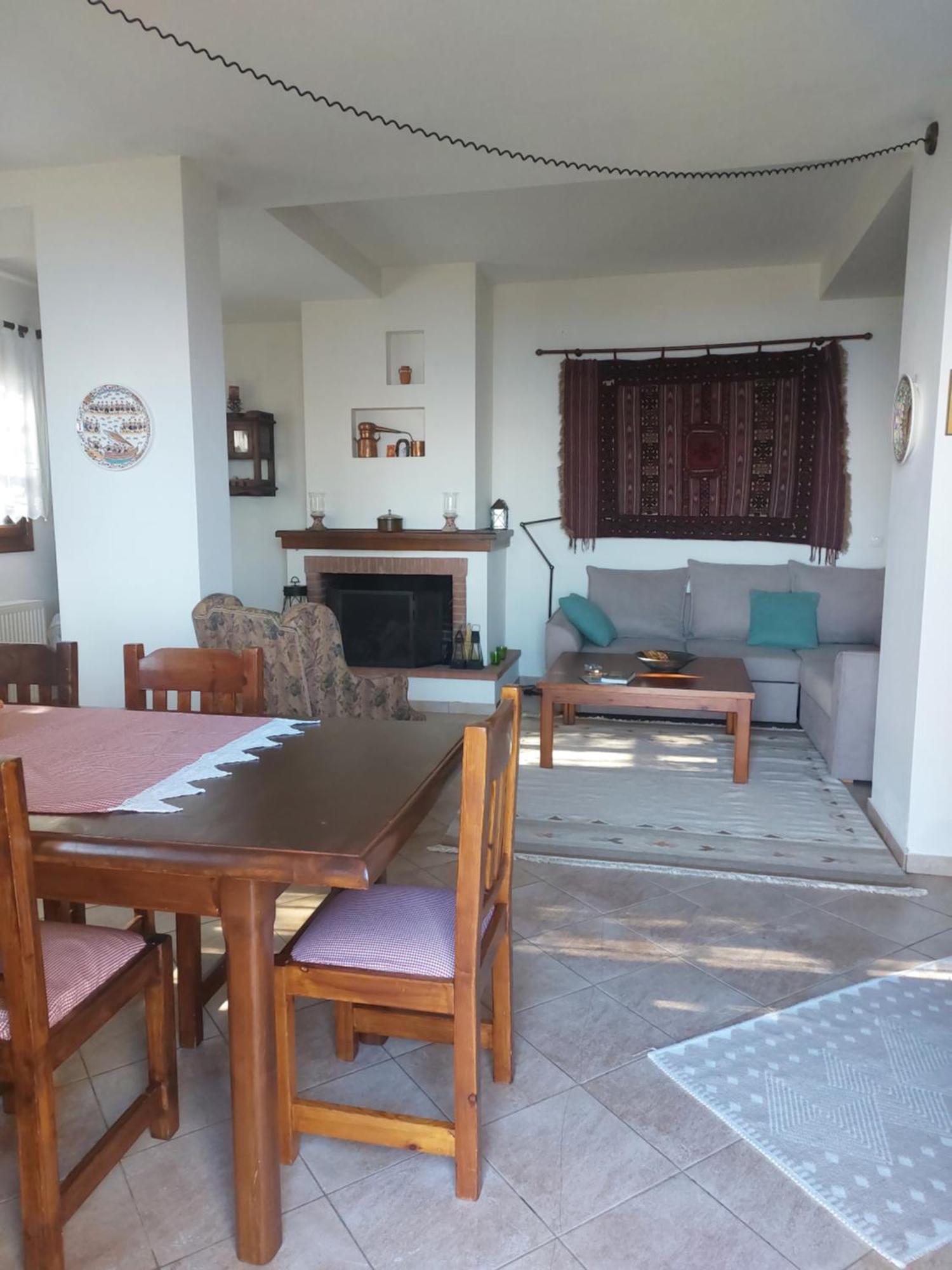 Θαλλώ Luxurious Villa Tsagarada Exterior photo